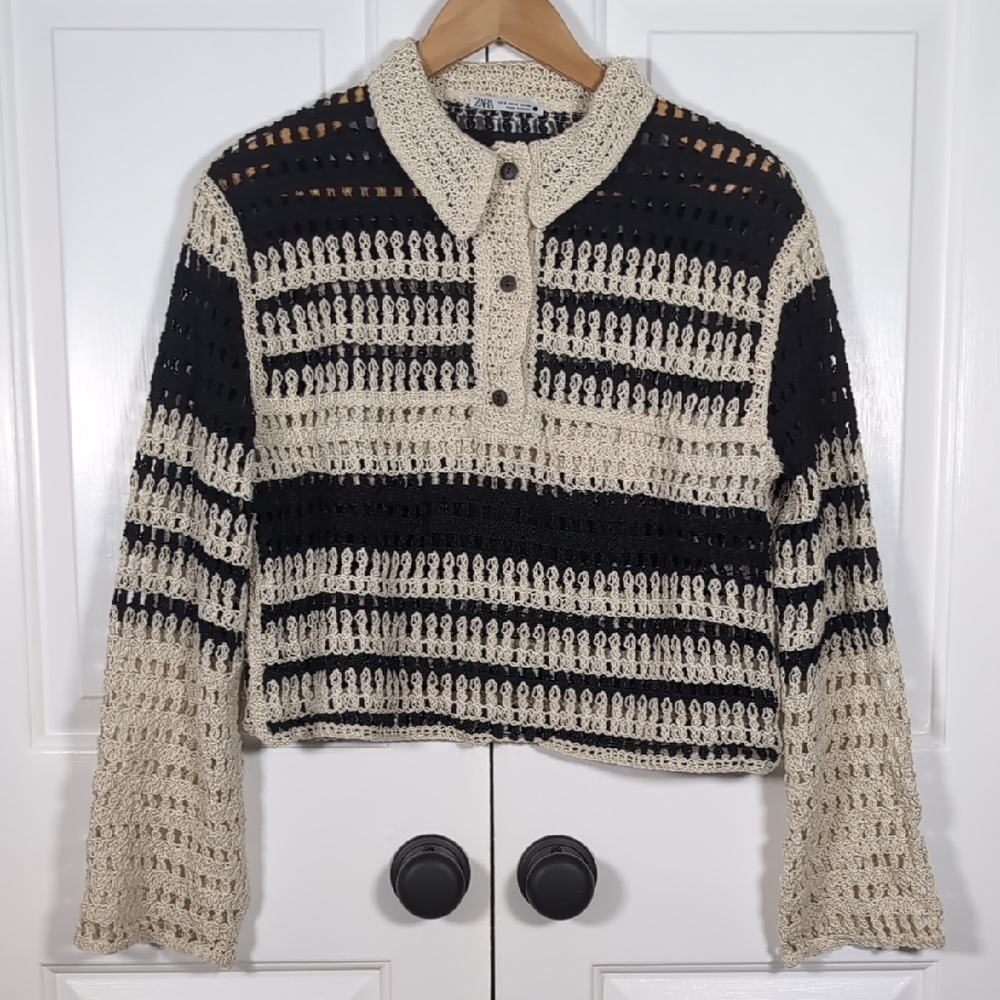 Zara Black and Cream Striped Crochet Knit Shirt with Lapel Collar & Long Sleeves - Picture 2 of 5